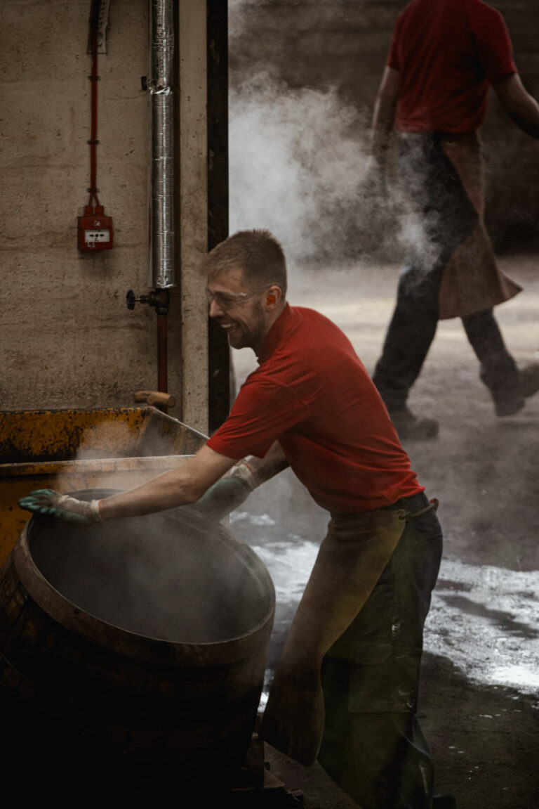 In der Speyside Cooperage entstehen Fässer aus Eichenholz