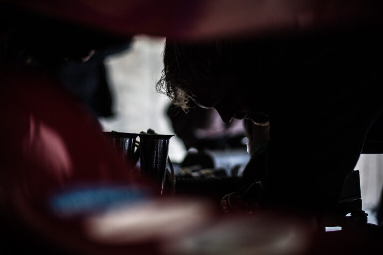 Bildserie shoppen: Veranstaltung am Red Bull Ring 2017, Kopf im Motorraum bei den Ventilen sichtbar